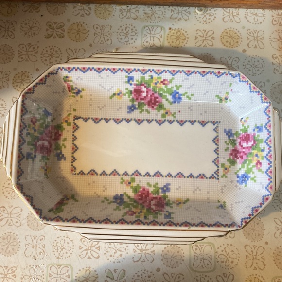 Royal Albert Bone China  Petit Point design  3 pc set - Picture 6 of 8